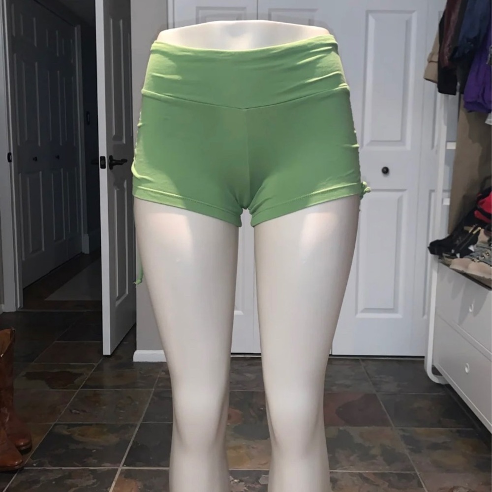 Kos USA yoga shorts